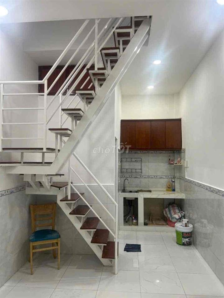 NhàQ7 DTSD 45m2 giá 2,3 tỷ SH