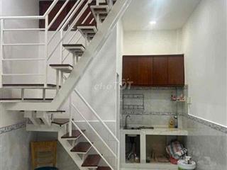 NhàQ7 DTSD 45m2 giá 2,3 tỷ SH