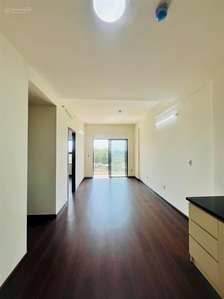 Cần sang nhượng lại căn hộ ehome 63m2 tầng 8 view đông nam giá siêu rẻ 1tỷ580
