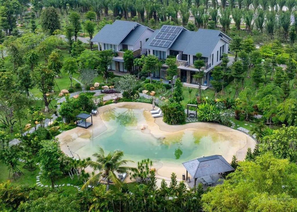 Biệt thự song lập eco retreat giá 16,328 tỷ view công viên rừng bách
