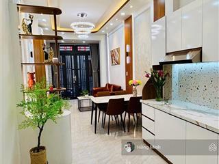 Bán nhà hẻm hoàng văn thụ, phú nhuận, dt 50m2, 5 tầng, 4pn, mới, full nội thất, vào ở liền, 6.75 tỷ