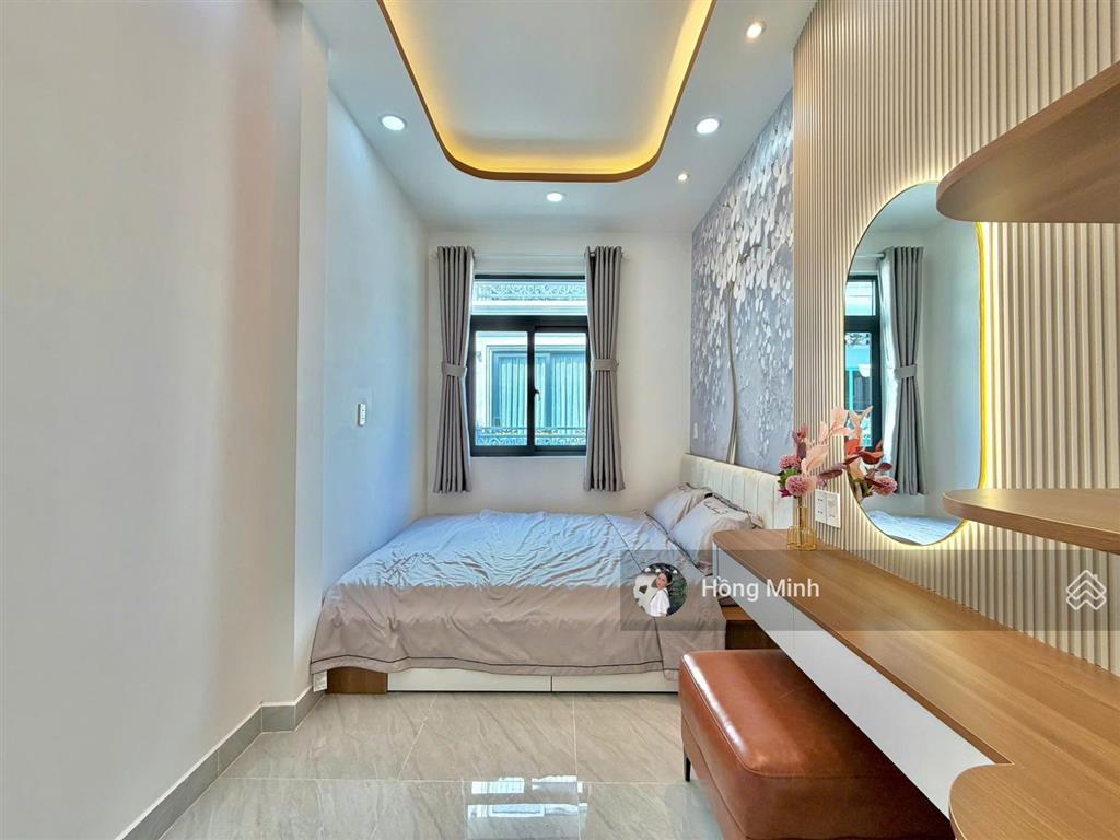 Bán nhà nguyễn công hoan, phú nhuận, dt 45m2, 3 tầng, 3pn, full nội thất, mới, ở liền, giá 5.7 tỷ