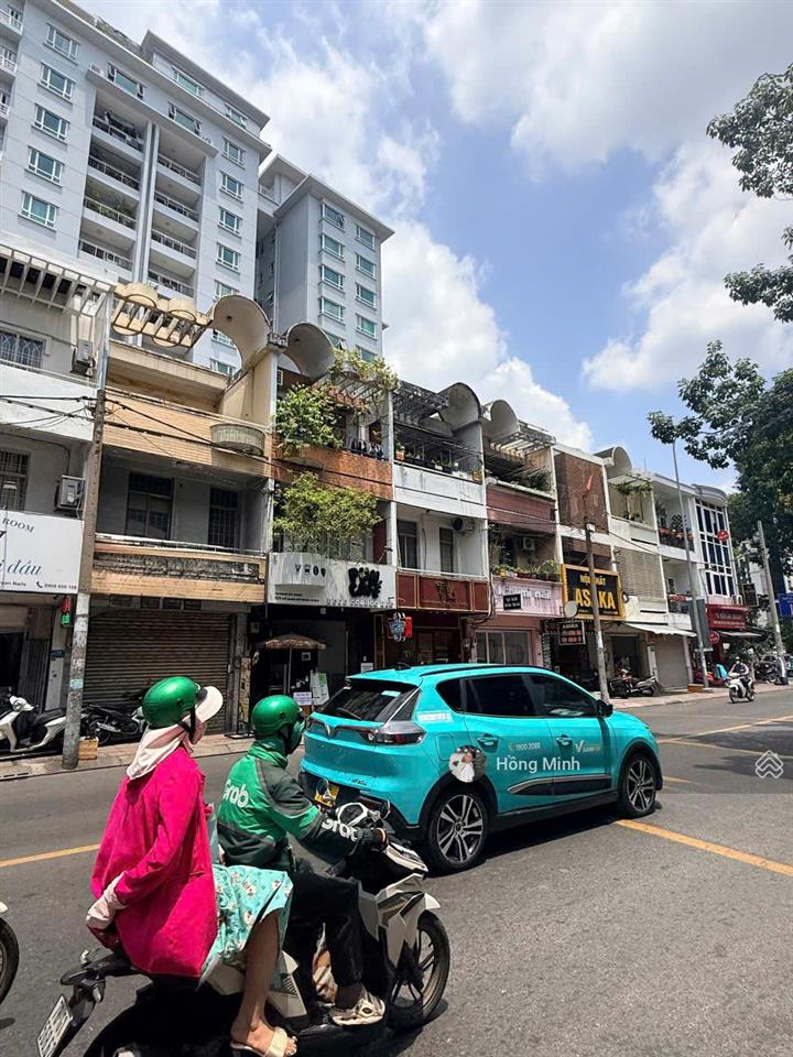 Bán nhà mặt tiền phổ quang, p.9, phú nhuận, dt 4x20m, 3 tầng, giá 16.5 tỷ