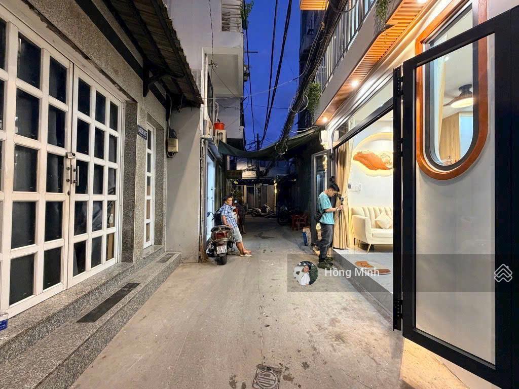 Bán nhà hẻm vũ tùng, bình thạnh, dt 40m2, 2 tầng, 2 phòng ngủ, full nội thất, ở liền, giá 4.15 tỷ
