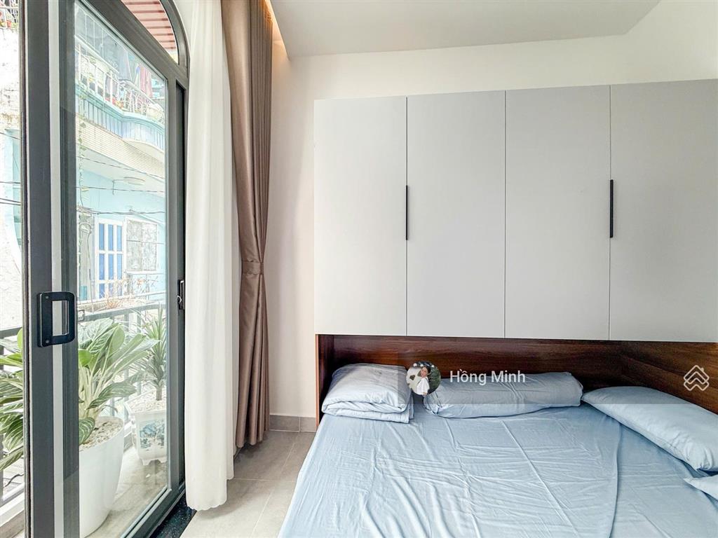 Bán nhà phan xích long, phú nhuận, dt 7x7m, 2 tầng, 3pn, full nội thất, vào ở liền, giá 6.25 tỷ