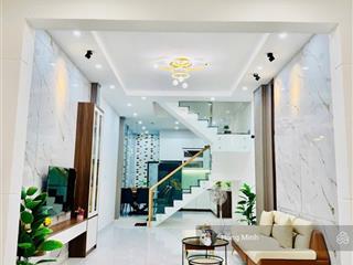 Nhà mới trường chinh, hẻm xe hơi, 44m2, 3 lầu, 4 phòng ngủ, full nội thất, vào ở liền, 6.3 tỷ