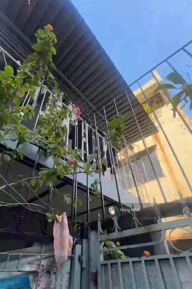 Nhà cách mạng tháng tám  90m2  gần ngã tư bảy hiền  9 phòng cho thuê  chỉ 7.45 tỷ