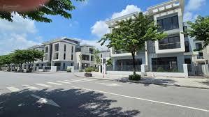 Bán biệt thự an quý 198m² giá 32 tỷ, vườn hoa sau nhà, nhà đẹp không lỗi, chủ cắt lỗ 10 tỷ