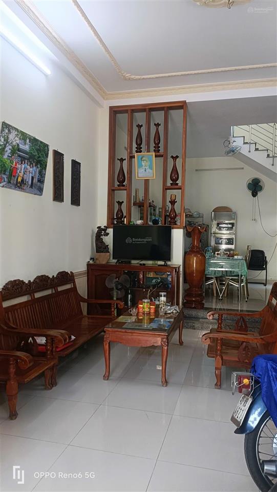 Cần bán căn nhà 3 tầng lô góc giá rẻ đường phan tôn khu phố tây an thượng cách biển chỉ có 200m