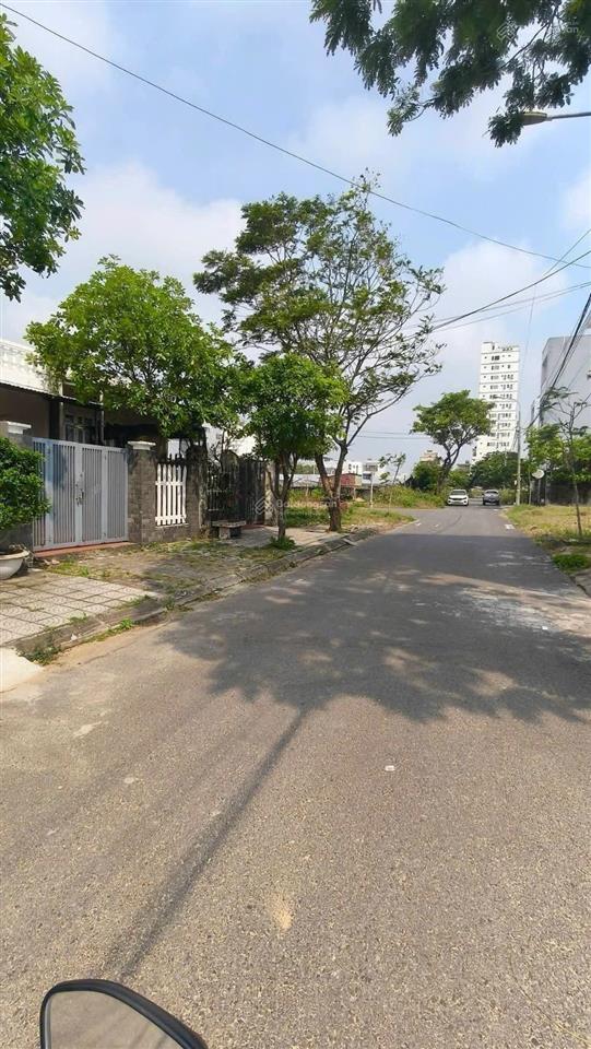 Cần bán gấp lô đất giá rẻ đường thuỷ sơn 1 gần bãi tắm sơn thuỷ thuộc quận ngũ hành sơn