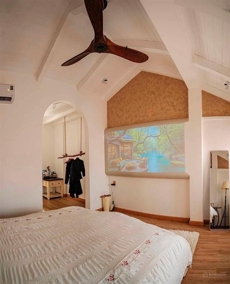 Cần bán gấp căn homestay 4 tầng giá rẻ tại khu biển mỹ khê tp đà nẵng