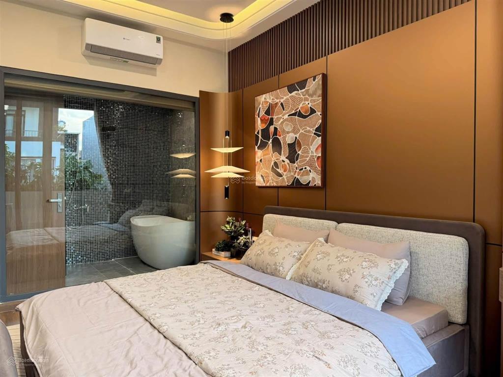 Cần bán gấp nhà 3 tầng giá rẻ đường thanh lương 18 thuộc phường hoà xuân tp đà nẵng