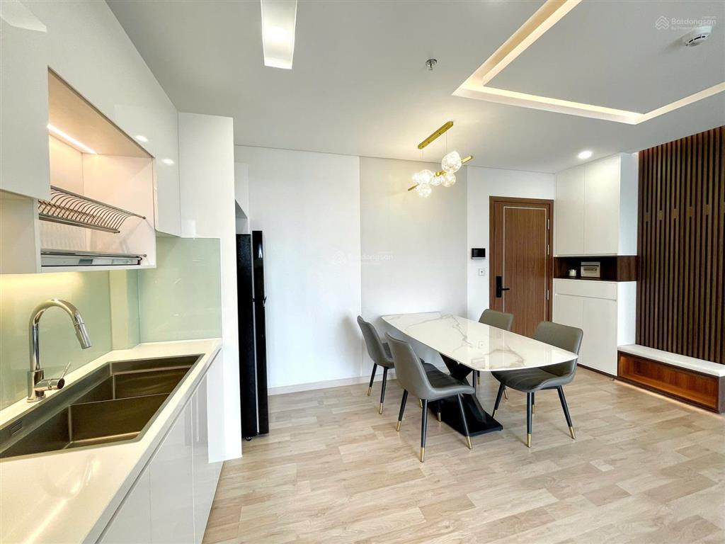 Bán căn hộ dòng tiền ct1 riverside luxury nha trang view sông quán trường cực đẹp.