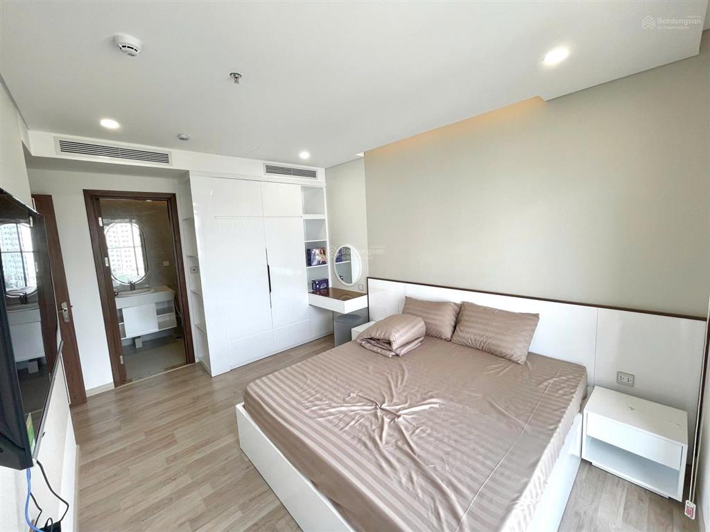 Bán căn hộ dòng tiền ct1 riverside luxury nha trang view sông quán trường cực đẹp.