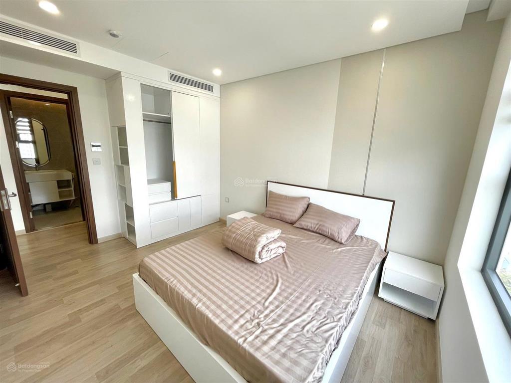 Bán căn hộ dòng tiền ct1 riverside luxury nha trang view sông quán trường cực đẹp.