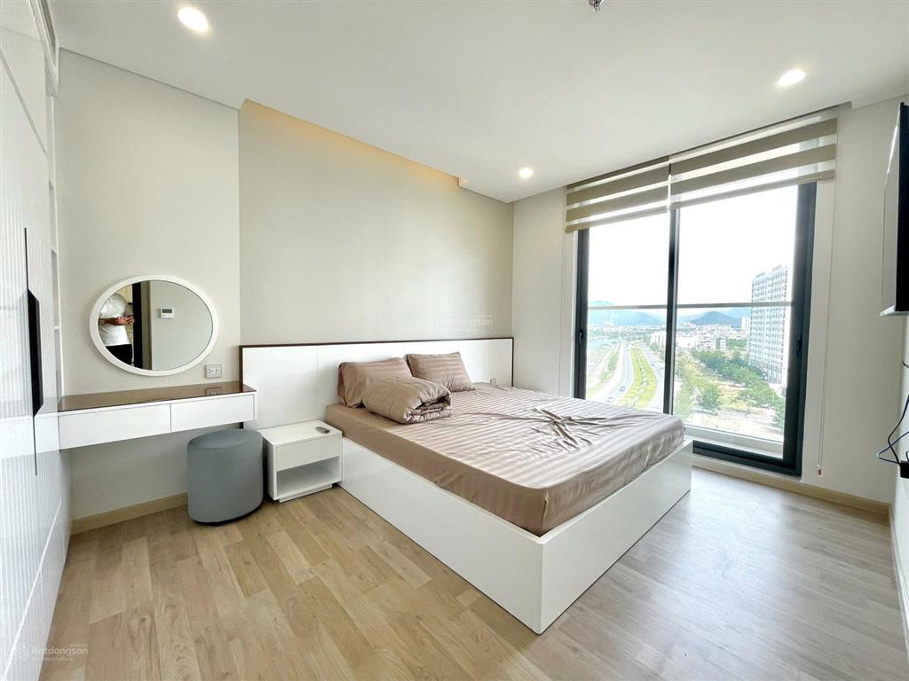 Bán căn hộ dòng tiền ct1 riverside luxury nha trang view sông quán trường cực đẹp.