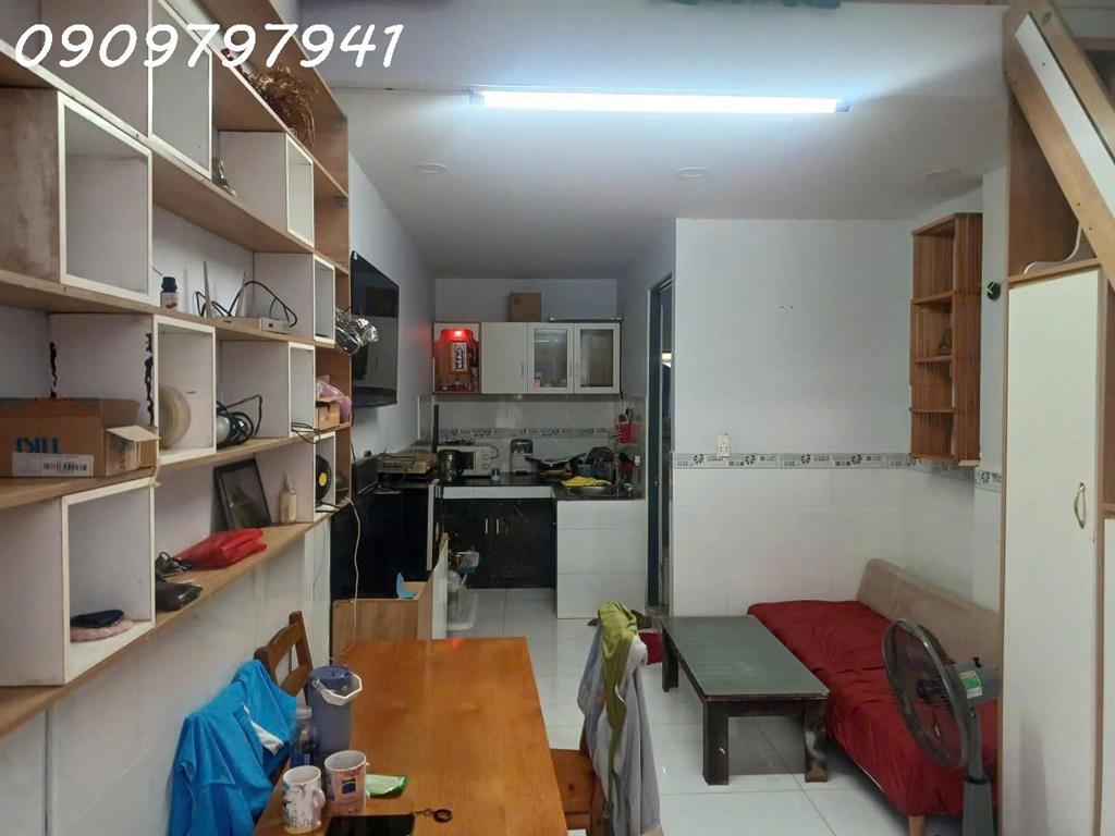Chính chủ bán nhà riêng tại Xã Long Trạch, Huyện Cần Đước, DT 25m2, 550tr có TL