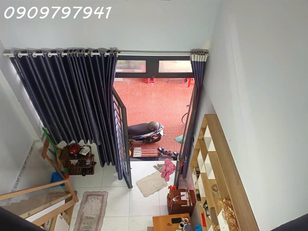 Chính chủ bán nhà riêng tại Xã Long Trạch, Huyện Cần Đước, DT 25m2, 550tr có TL