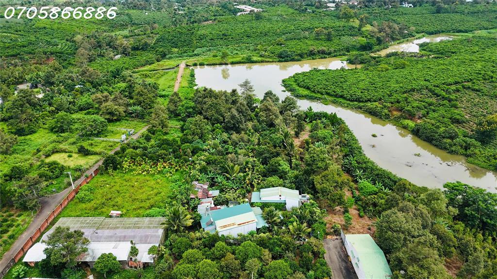 **CẦN BÁN ĐẤT ĐẸP MẶT HỒ – HẺM HOÀI THANH, BẢO LỘC  QUỸ ĐẤT 4.810M²**