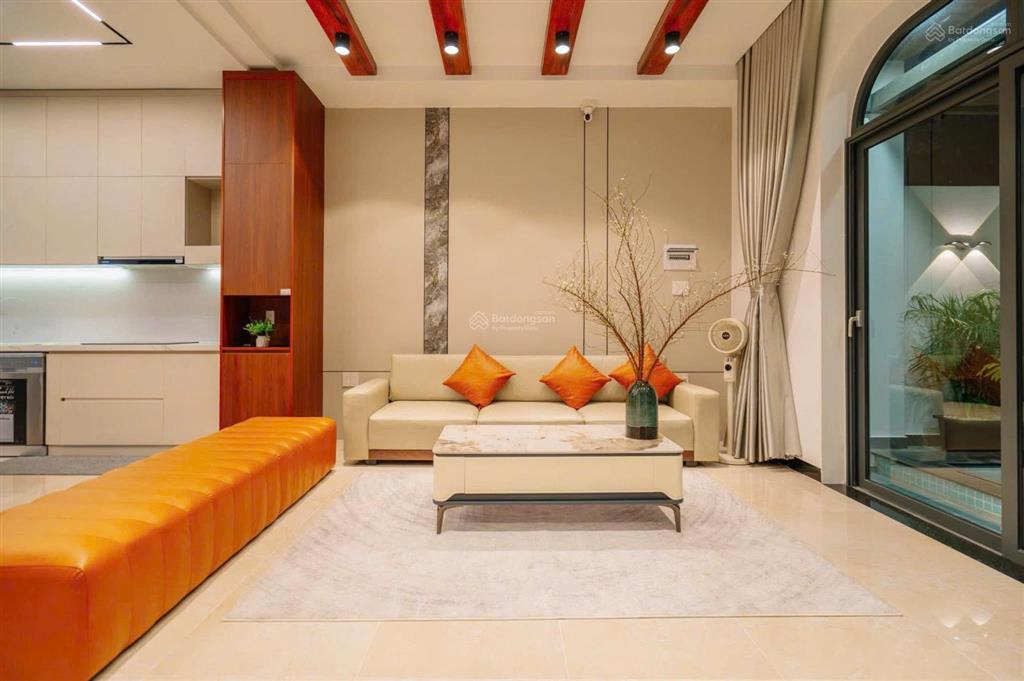 Chính chủ bán villa căn góc nguyễn đình chiểu, nhà mới xây full nt, giảm mạnh 2 tỷ