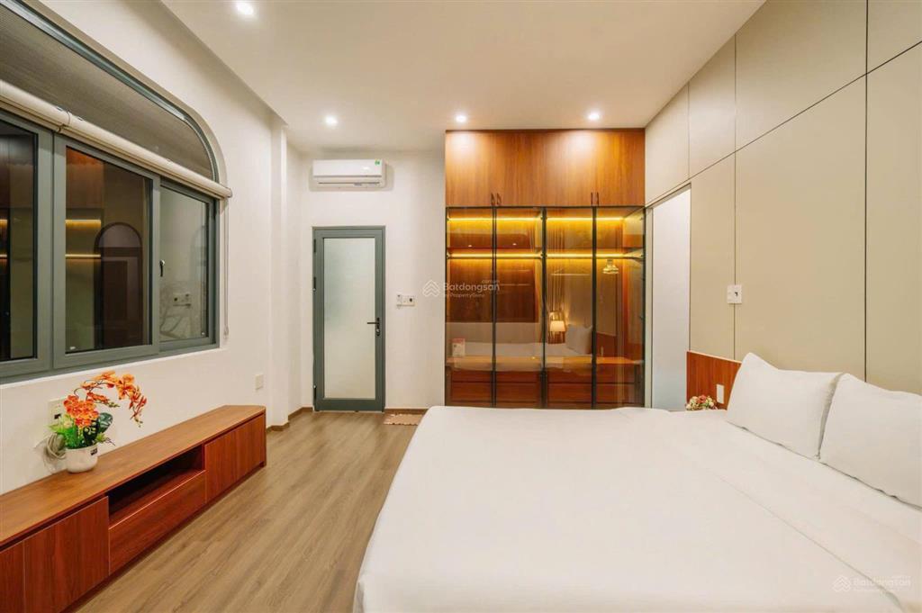 Chính chủ bán villa căn góc nguyễn đình chiểu, nhà mới xây full nt, giảm mạnh 2 tỷ