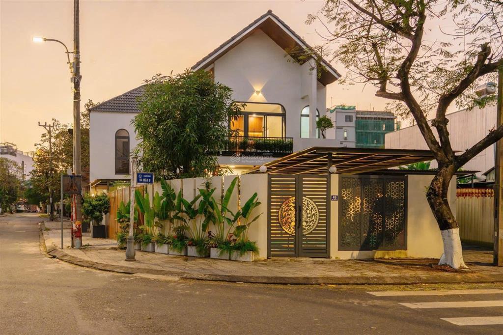Chính chủ bán villa căn góc nguyễn đình chiểu, nhà mới xây full nt, giảm mạnh 2 tỷ