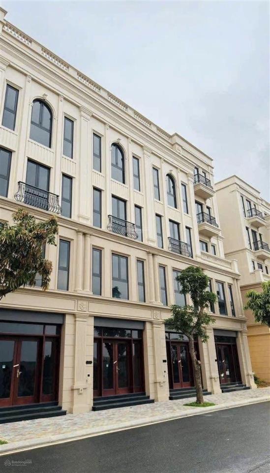 Suất ngoại giao không cần mua chuyển nhượng căn góc xẻ khe, mua thẳng cđt vin cổ loa