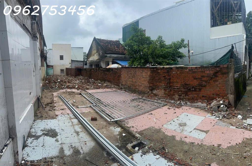 Bán 150m2 đất hẻm 186 Lê Hồng Phong, Phước Hải, Nha Trang, 3,4 tỷ, 150m2