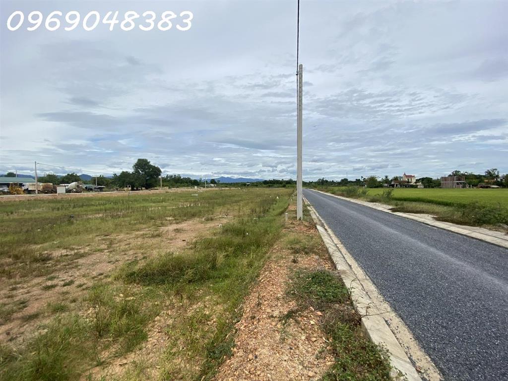 Bán lô đất siêu đẹp KDC Đức Sơn, Đồng Hới, Quảng Bình, DT 200m2, giá đầu tư
