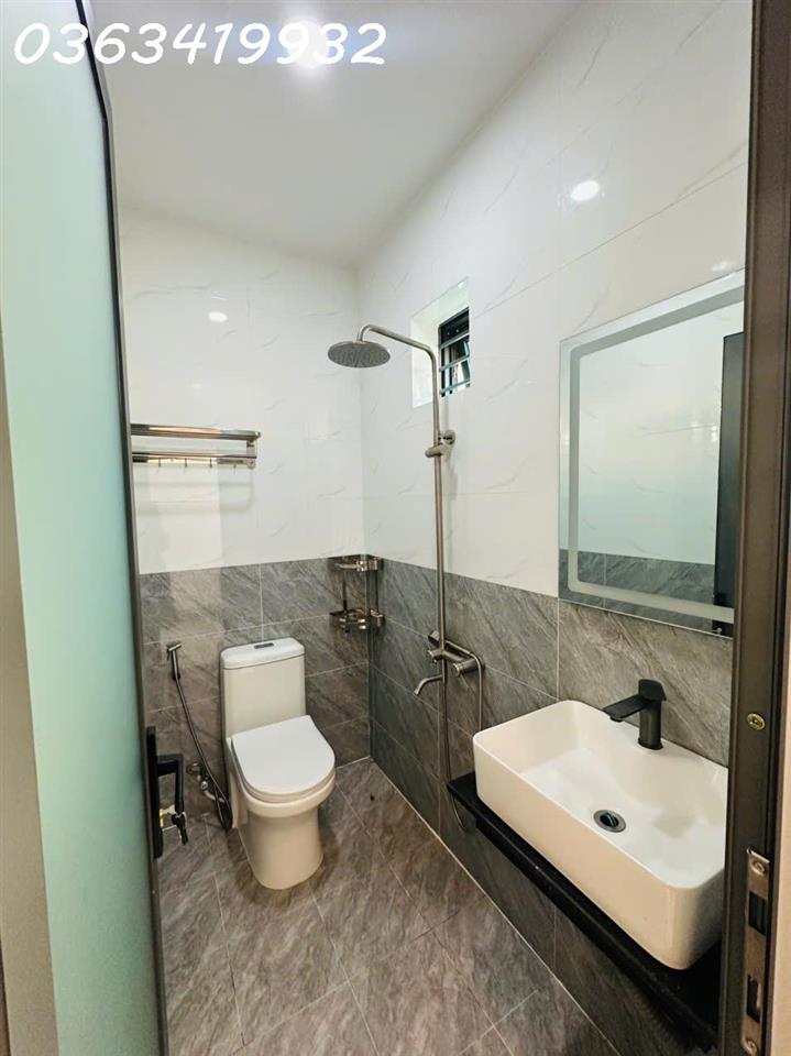 BÁN NHÀ PHỐ PHƯỚC ĐÔNG NEW CITY LIỀN KỀ KCN LỚN NHẤT VIỆT NAM, DT 100M2, 2,6 TỶ