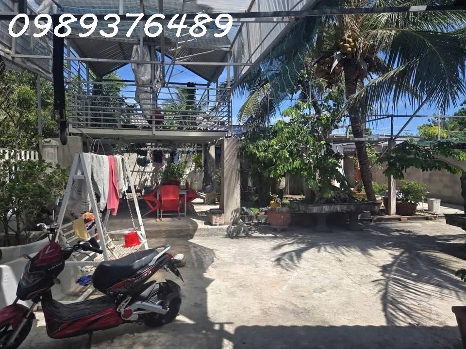 Chính chủ cần bán gấp nhà Trịnh Hoài Đức để về quê, DT 346m2, giá 5,18 tỷ