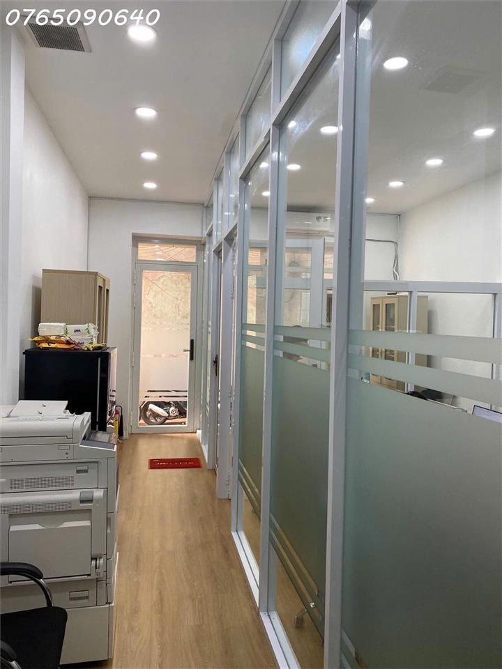 Chính chủ bán nhà 19E Nguyễn Hữu Cảnh, 54m2, 1 trệt + 4 lầu, đang cho thuê CHDV, 15.5 tỷ
