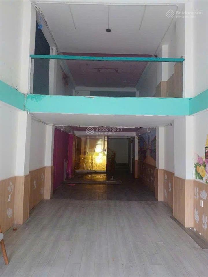 Cho thuê mặt tiền phan xích long, phường cầu kiệu, tp. hồ chí minh