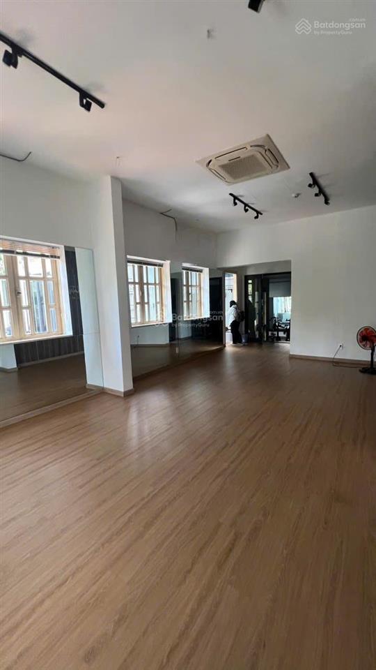 Cho thuê nhà hai bà trưng, quận 3