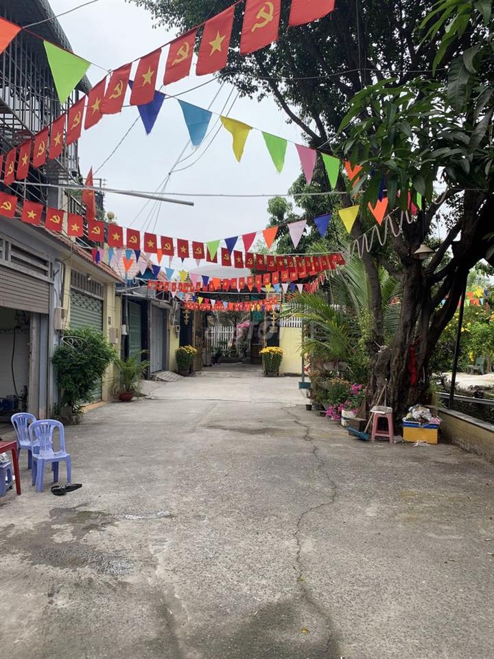 Nhà HXH quay đầu, gần cầu Bình Triệu, 3 phòng ngủ, 3 toilet