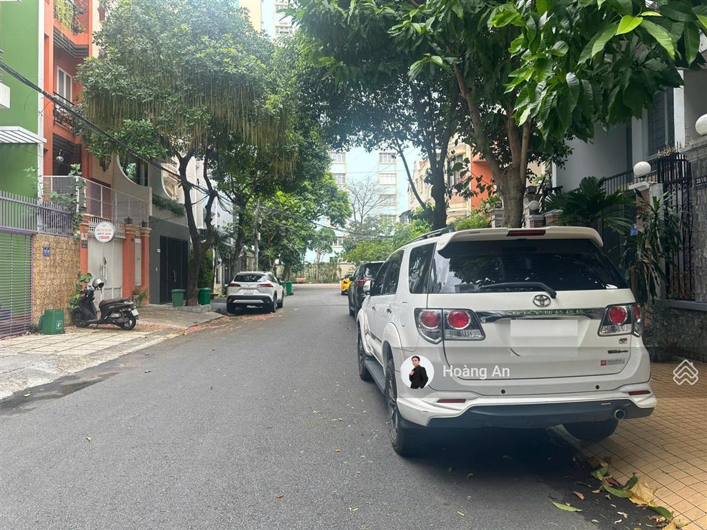 Góc 2 mặt tiền, hẻm xe hơi nguyễn cửu vân, p17, bt  (6 x 15m)  kc 4 tầng (5 phòng)  chỉ 15 tỷ