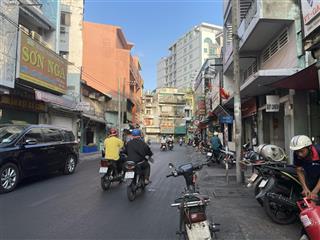 Nhà hiếm! mt nguyễn trọng tuyển, p15  (3,6 x 16,5m) vuông vức  kc 3 tầng kiên cố  chỉ 13,8 tỷ tl