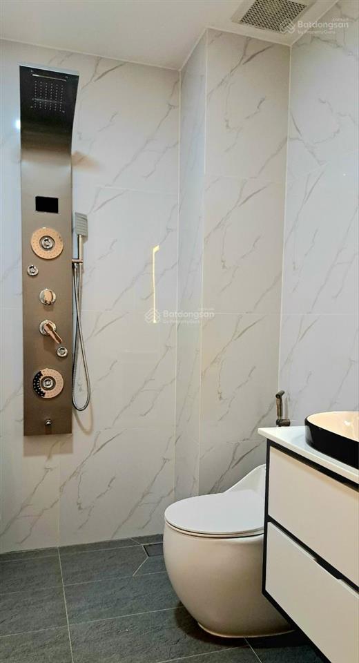 Quá hiếm! hxh phan đăng lưu, phú nhuận  (4.55 x 14m) vuông vức. được xây 5 tầng  chỉ 12.4 tỷ tl