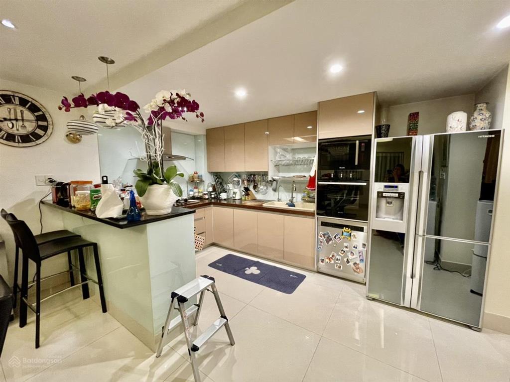 Nhà đẹp  khu sang! hẻm xe hơi nam kỳ khởi nghĩa, q3  (10 x 10.5m)  kc 5 tầng (6 pn)  chỉ 22 tỷ