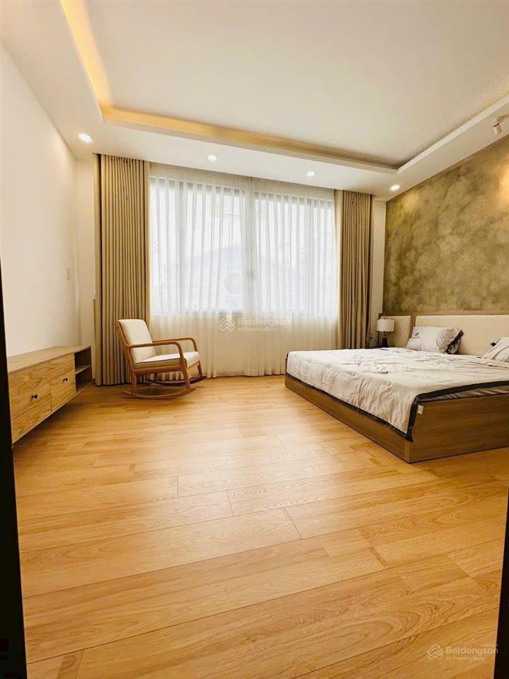 Cách mặt tiền 15m! hxh thạch thị thanh, p. tân định  (4 x 17m)  xây tối đa 5 tầng  chỉ 15.4 tỷ