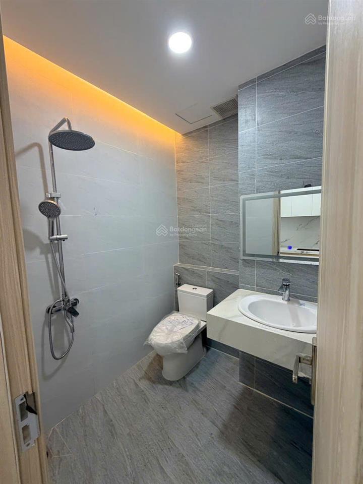 Cách mặt tiền 1 căn! hxh lê văn sỹ, q3  dt 4 x 17m, nở hậu (72m2)  kc 5 tầng (9 pn)  chỉ 16.9 tỷ