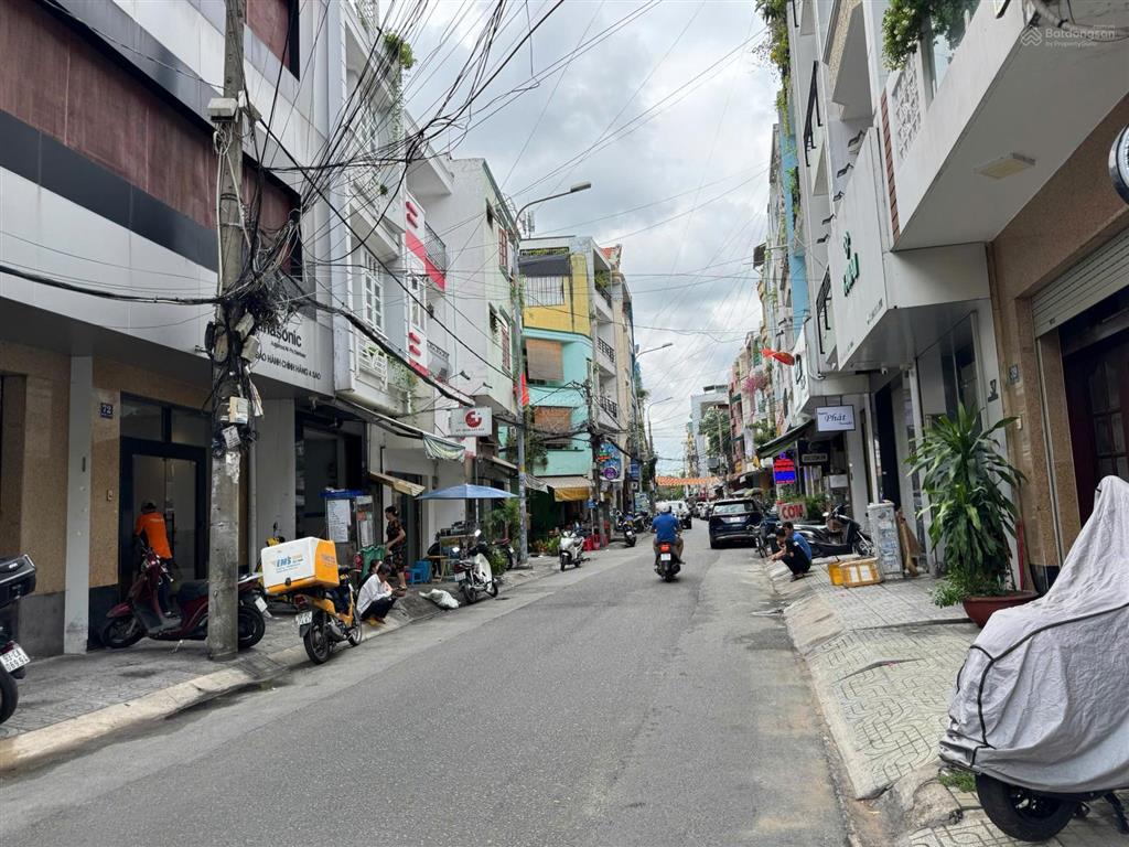 Siêu hiếm  nhà 6 tầng mặt tiền cù lao, p2, pn  dtcn 43.7m2  hđt sẵn 35 triệu/th  giá 15.8 tỷ
