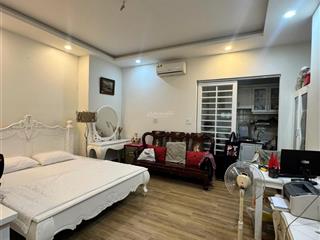 Đối diện thảo cầm viên  khu vip nguyễn thị minh khai, đa kao  (6 x 14m)  kc 5 tầng  chỉ 20 tỷ