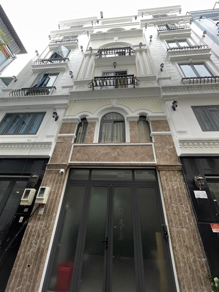 Hđt 45 triệu/tháng. hxh hoàng văn thụ  (4 x 13m)  kc 6 tầng, thang máy (10 chdv)  chỉ 14.5 tỷ