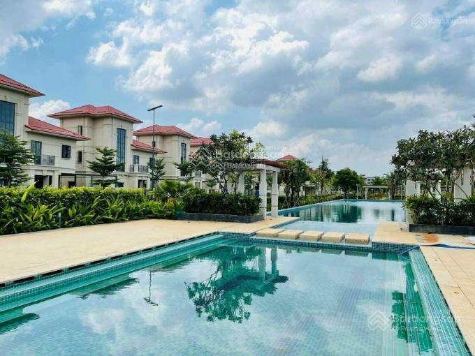 Chủ cần bán căn biệt thự 300m2, lịch 24 tháng. giá bán 13 tỷ