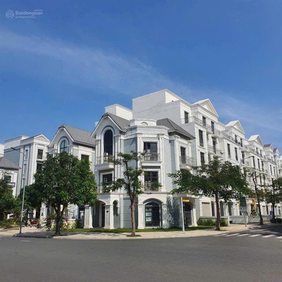 Bán nhà phố vinhomes grand park, diện tích 84 m2, ngang 7m. vị trí đẹp. giá 13.5 tỷ