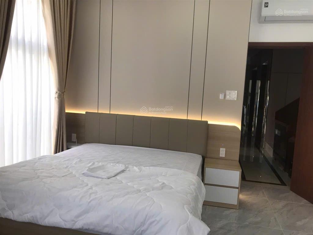 Bán nhà 2 mặt tiền hẻm 6m bùi quang  gò vấp 5 tầng full nội thất cao cấp 11,9 tỷ tl