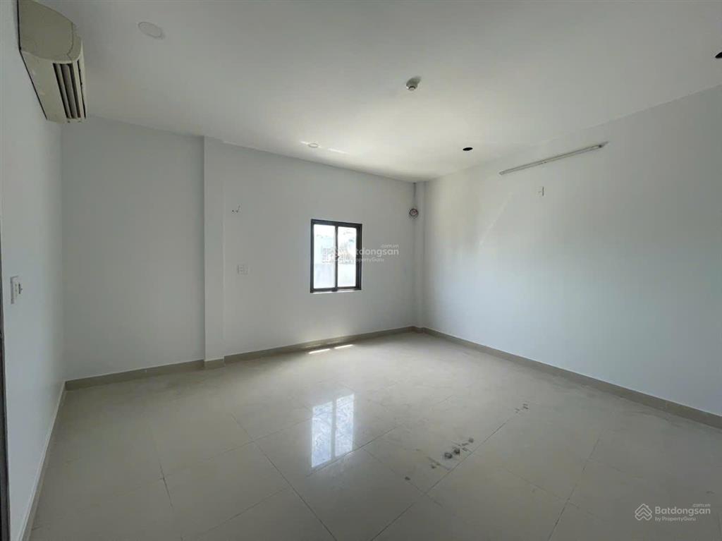 Cho thuê tòa nhà 5 tầng mặt tiền hải châu ngay ngã 6 nguyễn văn linh  gọi em bảo