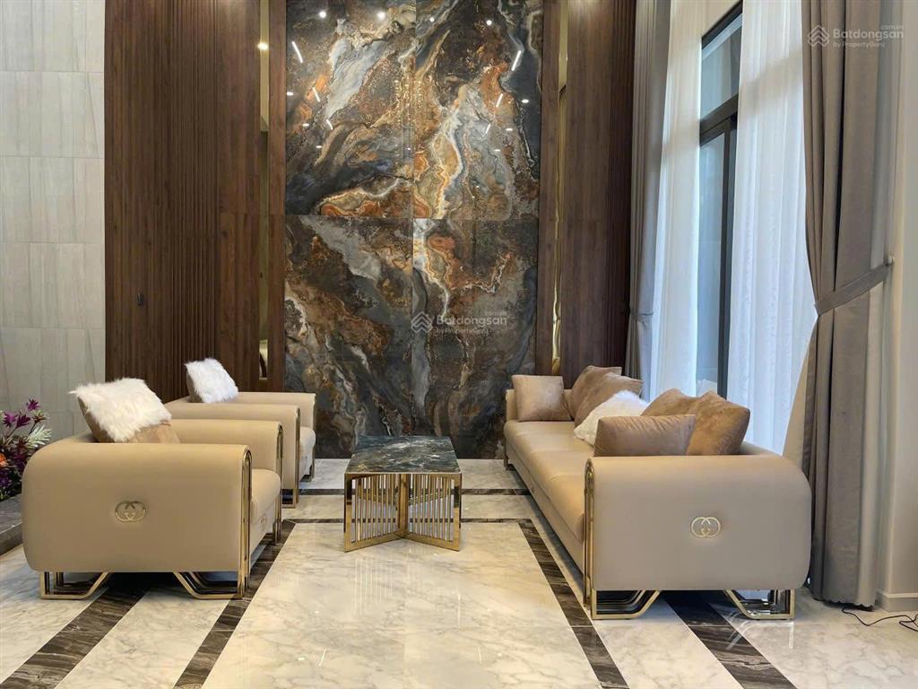 Cho thuê villa 3 tầng mặt tiền hải châu sát dự án 69 tầng sungroup  gọi em bảo