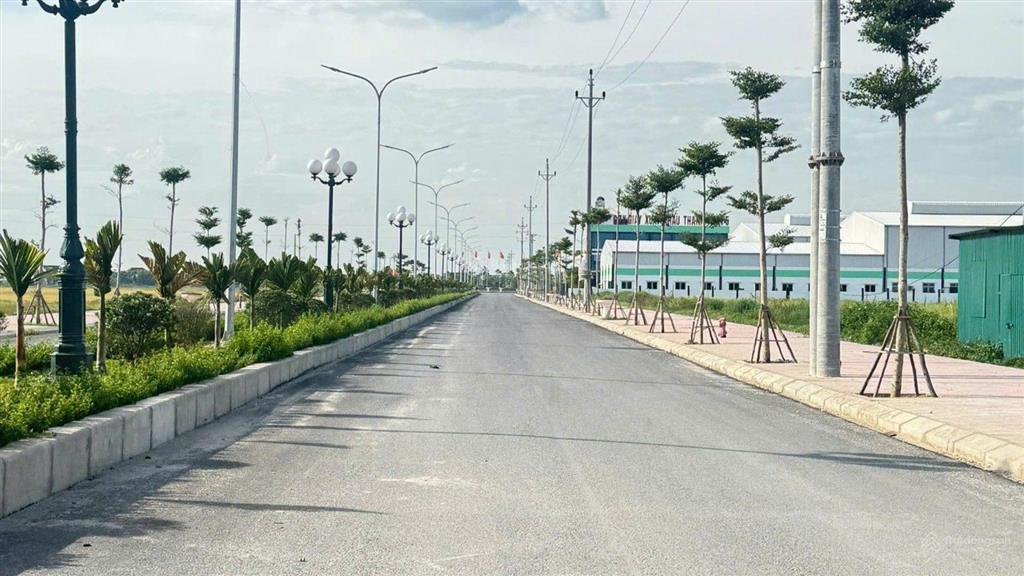 Bán đất tại cụm công nghiệp bình minh, 2,25 triệu/m2, 5000m2, hạ tầng hoàn thiện 100%